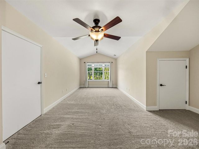 426 Summerfield Place, Flat Rock, NC 28731
