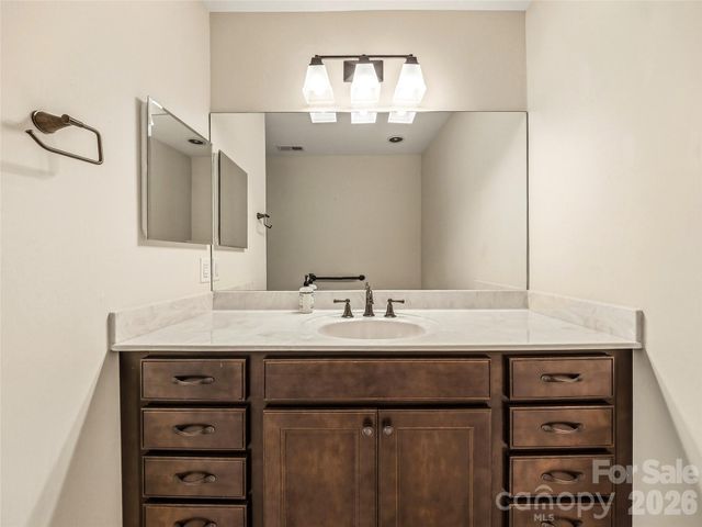 426 Summerfield Place, Flat Rock, NC 28731