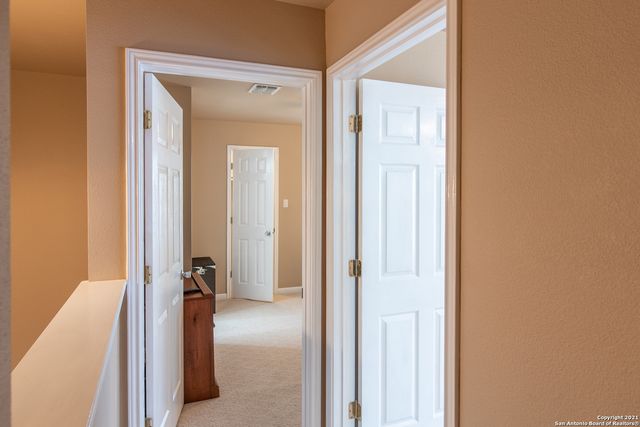 32 Chapel Hill Cir Unit 32, San Antonio, TX 78240