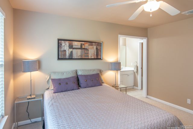 32 Chapel Hill Cir Unit 32, San Antonio, TX 78240