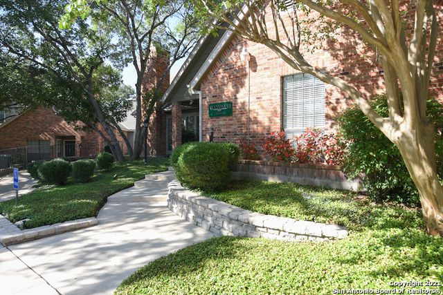 32 Chapel Hill Cir Unit 32, San Antonio, TX 78240