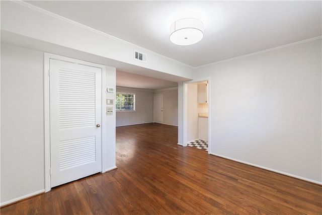 3660 Peachtree NE Road 2H, Atlanta, GA 30319