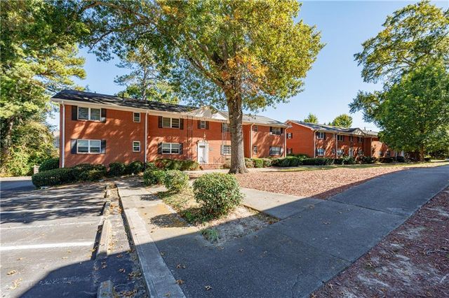 3660 Peachtree NE Road 2H, Atlanta, GA 30319