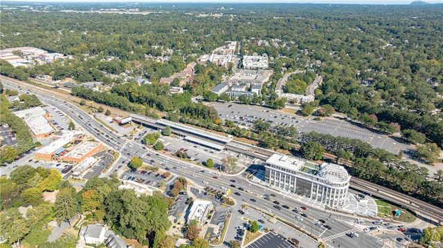 3660 Peachtree NE Road 2H, Atlanta, GA 30319