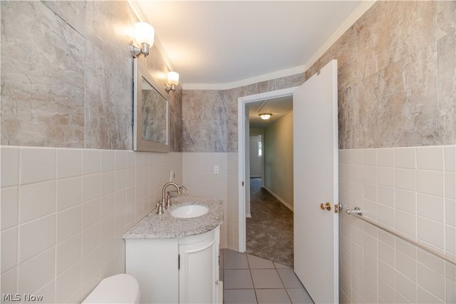 5057 Tam-O-Shanter Drive, Poland, OH 44514