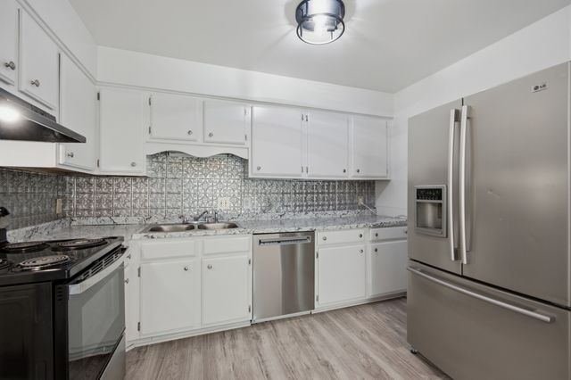 738 Albar Dr, Nashville, TN 37221