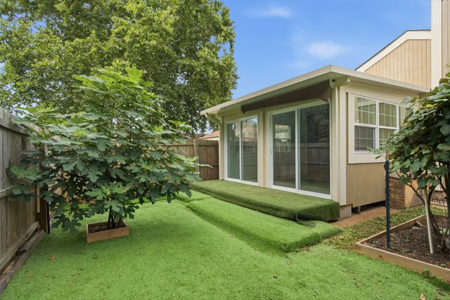 738 Albar Dr, Nashville, TN 37221