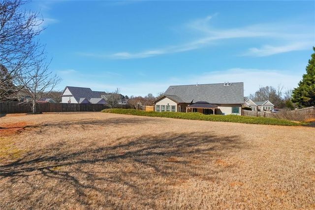 103 Treemont Way, Winder, GA 30680