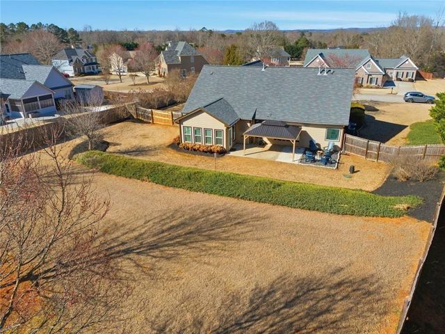 103 Treemont Way, Winder, GA 30680