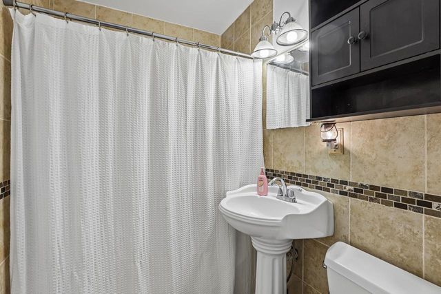 602 Cedar Street, Wisconsin Dells, WI 53965