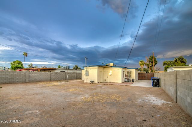 7226 N 26TH Drive, Phoenix, AZ 85051