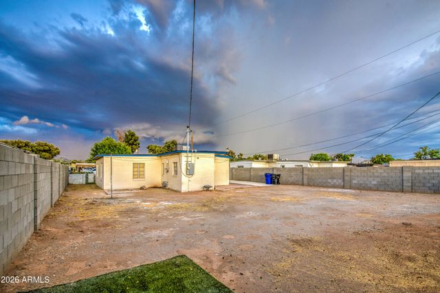 7226 N 26TH Drive, Phoenix, AZ 85051