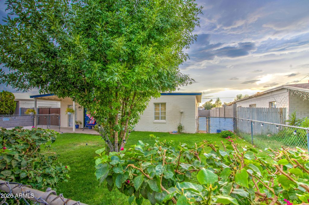 7226 N 26TH Drive, Phoenix, AZ 85051 — photo 2