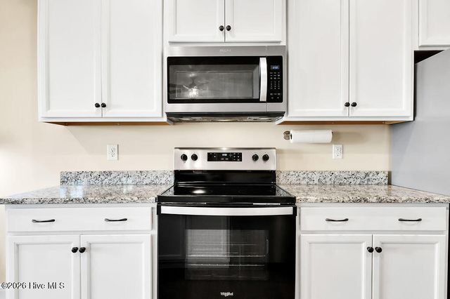 155 NE 18th Street, Oak Island, NC 28465