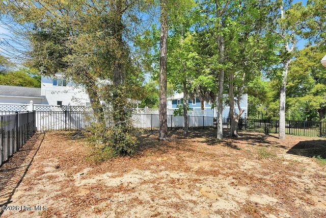 155 NE 18th Street, Oak Island, NC 28465