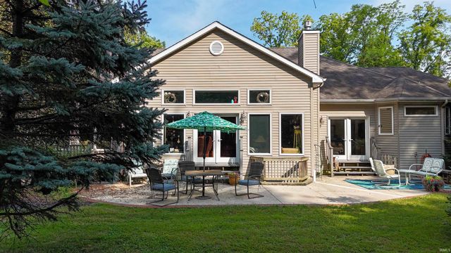 1932 N 600 West, Huntington, IN 46750
