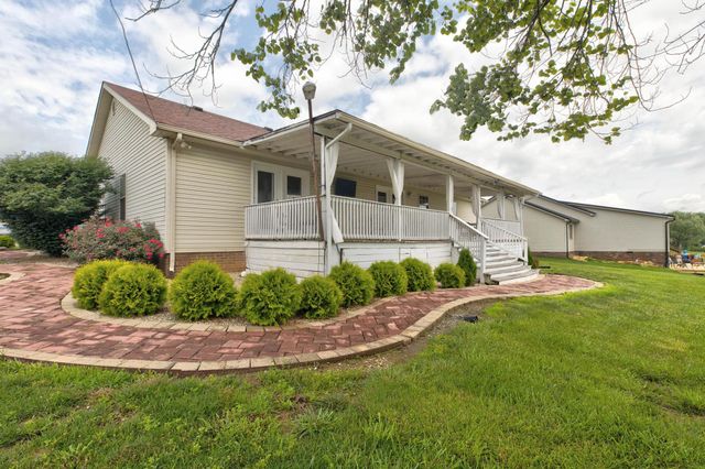 210 Helena Drive, Mt Sterling, KY 40353