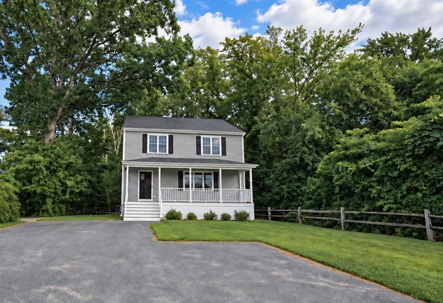 1531 Broadway, Raynham, MA 02767