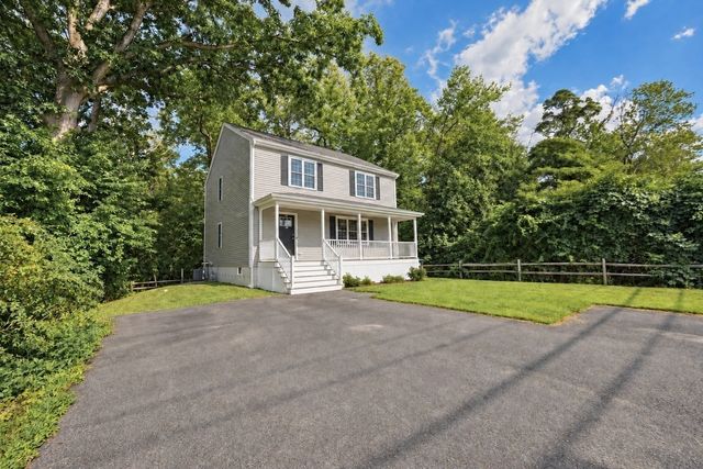 1531 Broadway, Raynham, MA 02767