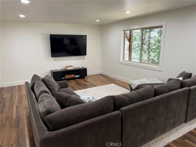 27364 Pinewood, Lake Arrowhead, CA 92352