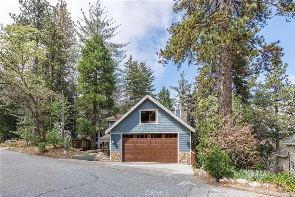 27364 Pinewood, Lake Arrowhead, CA 92352