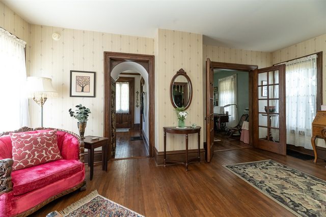 1013 S Park Street, Kalamazoo, MI 49001
