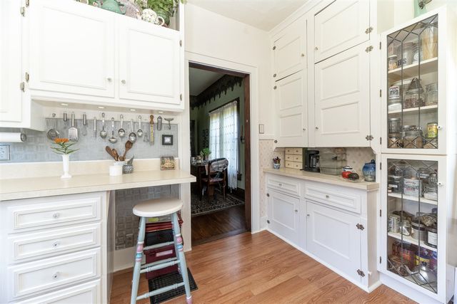 1013 S Park Street, Kalamazoo, MI 49001