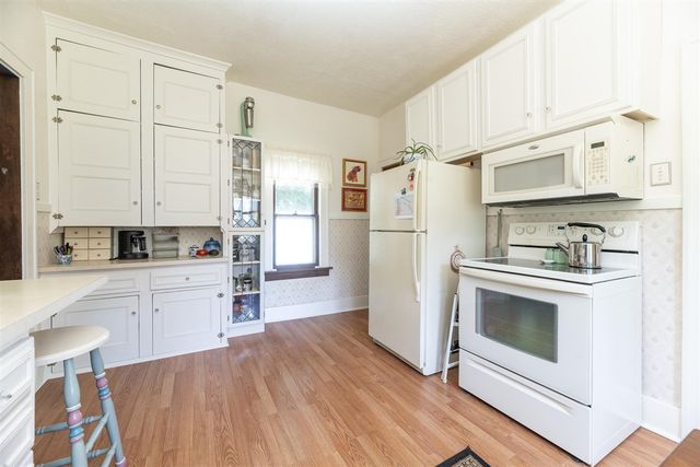 1013 S Park Street, Kalamazoo, MI 49001