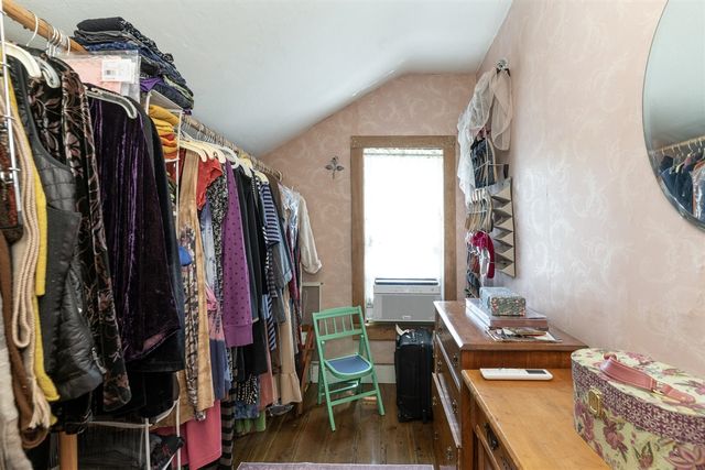 1013 S Park Street, Kalamazoo, MI 49001