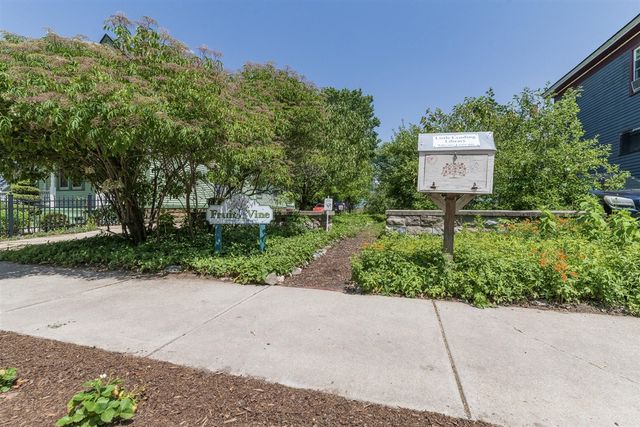 1013 S Park Street, Kalamazoo, MI 49001