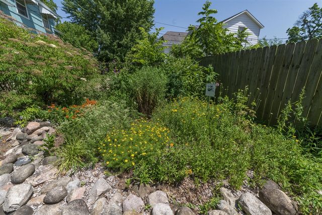 1013 S Park Street, Kalamazoo, MI 49001