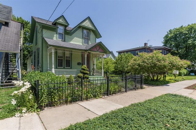 1013 S Park Street, Kalamazoo, MI 49001