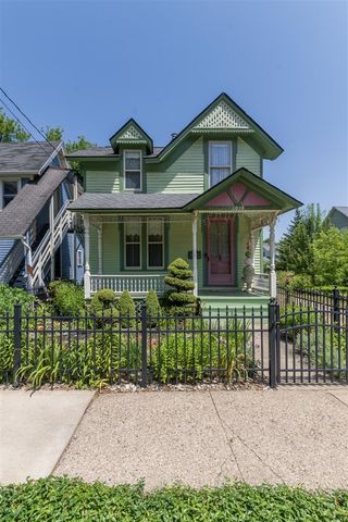 1013 S Park Street, Kalamazoo, MI 49001