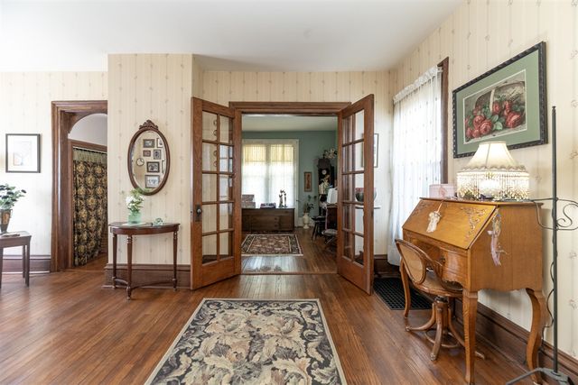 1013 S Park Street, Kalamazoo, MI 49001