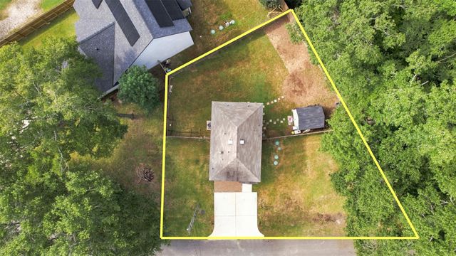 15081 Travis Lane, Willis, TX 77378