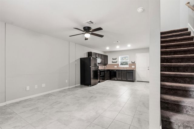 15081 Travis Lane, Willis, TX 77378