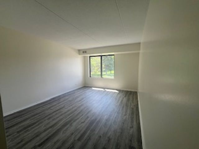 500 Park Avenue 238, Calumet City, IL 60409