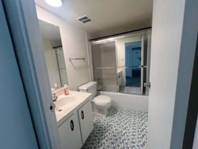 500 Park Avenue 238, Calumet City, IL 60409