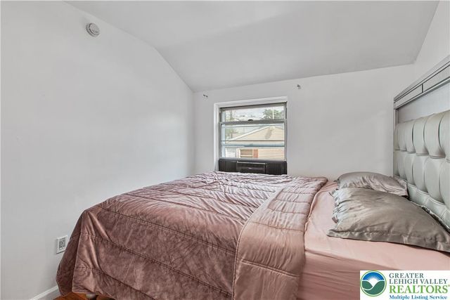 215 South 18th Street, Allentown City, PA 18104