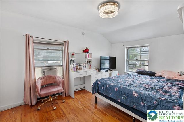 215 South 18th Street, Allentown City, PA 18104