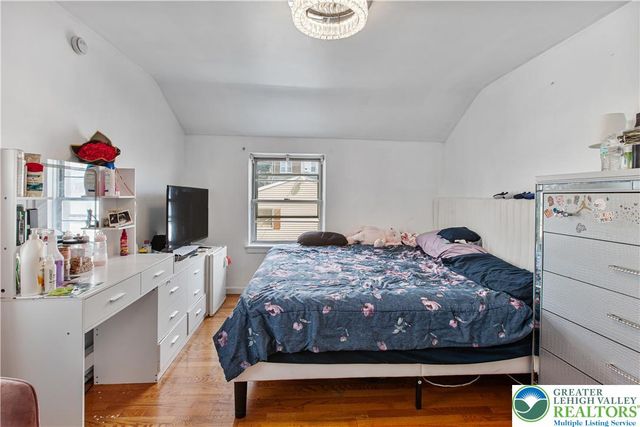 215 South 18th Street, Allentown City, PA 18104