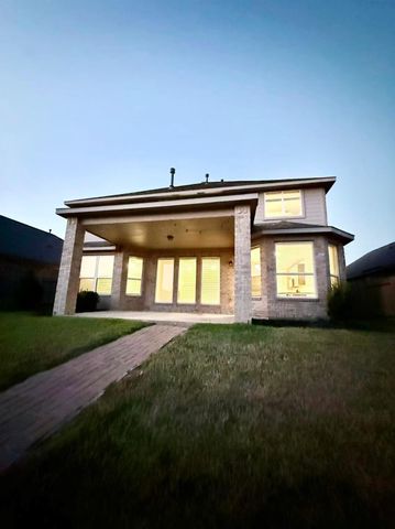 24323 Marcello Lakes Drive, Katy, TX 77493