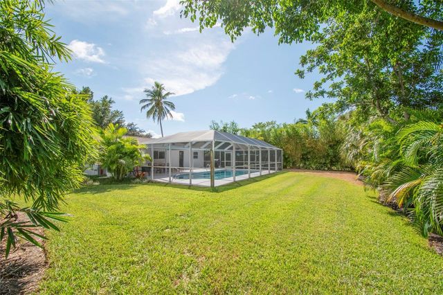59 WICKLIFFE DRIVE, Naples, FL 34110