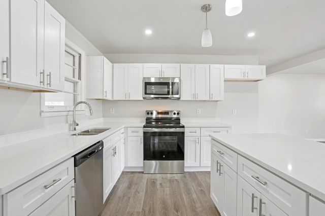 2929 Stanwyck Dr, Nashville, TN 37207