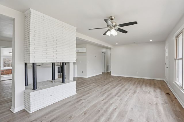 2929 Stanwyck Dr, Nashville, TN 37207