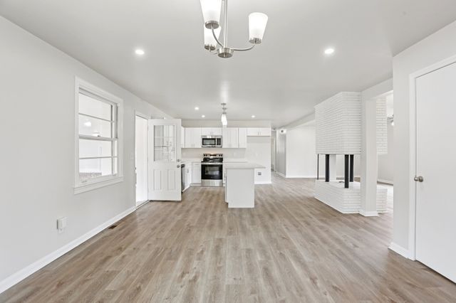 2929 Stanwyck Dr, Nashville, TN 37207