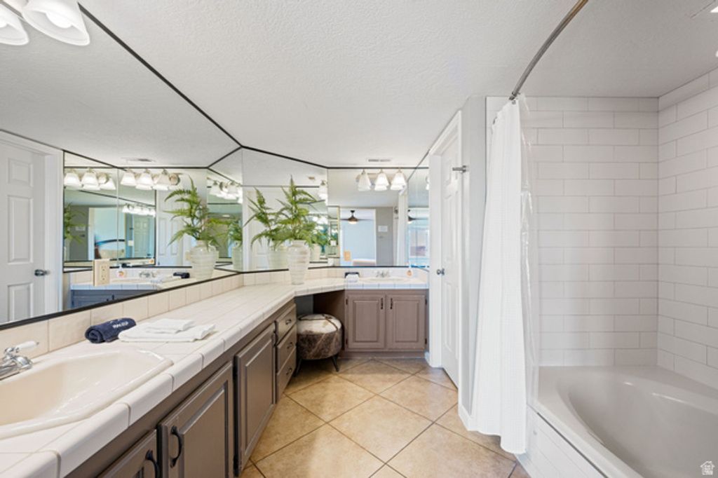 Image 15 of property listing at 1845 W CANYON VIEW DR #407, St. George, UT 84770