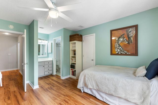 2782 Hidden Oak Drive, Seabrook Island, SC 29455