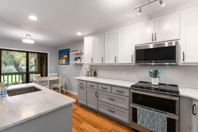 2782 Hidden Oak Drive, Seabrook Island, SC 29455