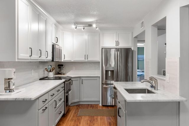 2782 Hidden Oak Drive, Seabrook Island, SC 29455